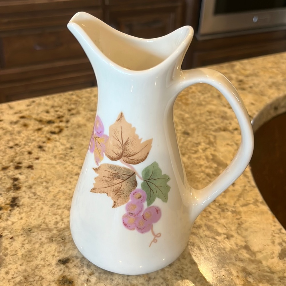 Vintage Iroquois Impromptu Creamer Made in USA Ben Seibel